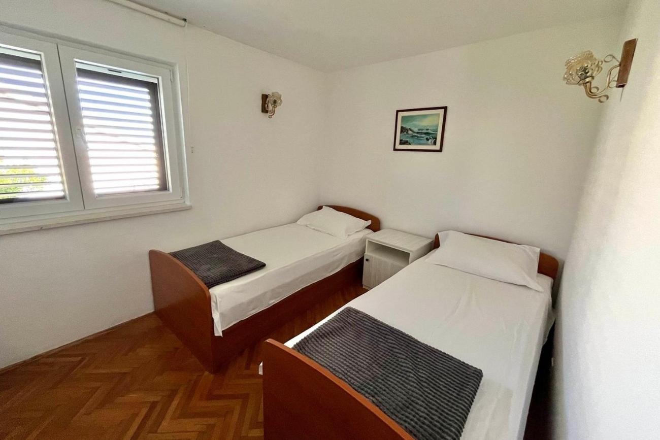 Apartments By The Sea Maslinica, Solta - 774 Grohote ห้อง รูปภาพ